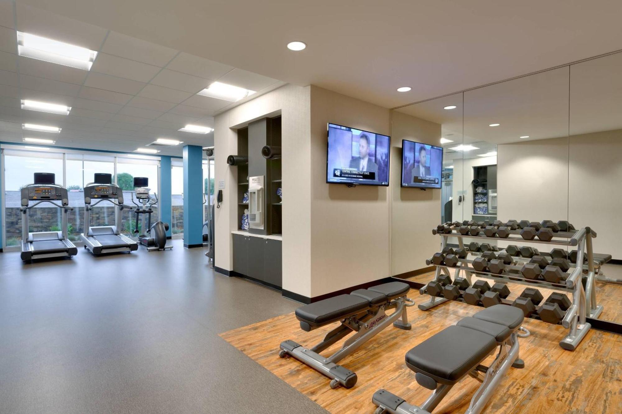 Fairfield Inn & Suites By Marriott Springfield North Екстер'єр фото
